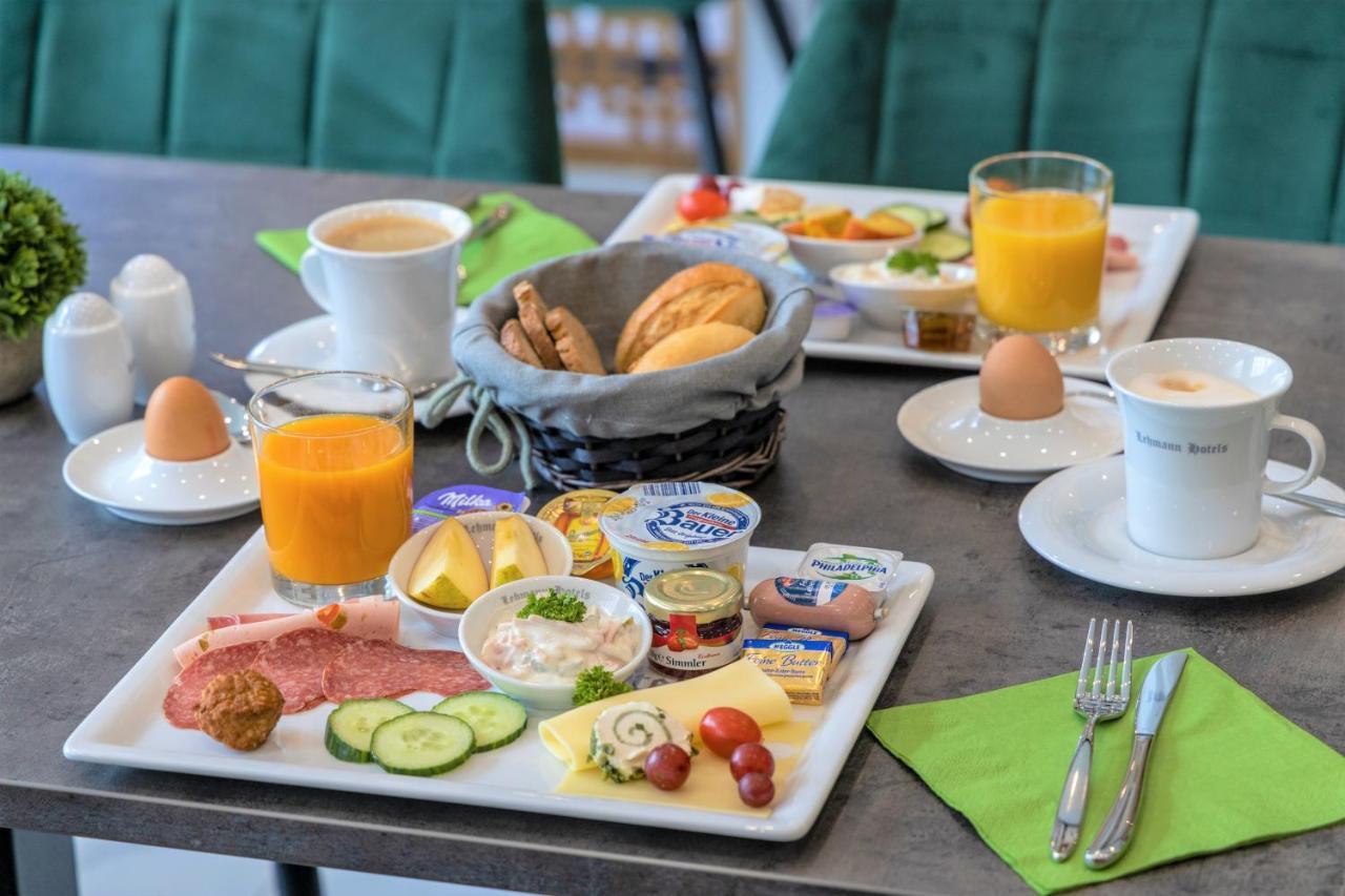 The Staycation By Lehmann Hotels Зиндельфинген Экстерьер фото