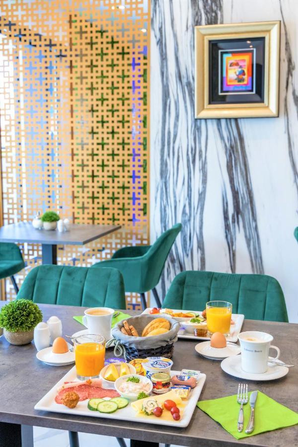 The Staycation By Lehmann Hotels Зиндельфинген Экстерьер фото