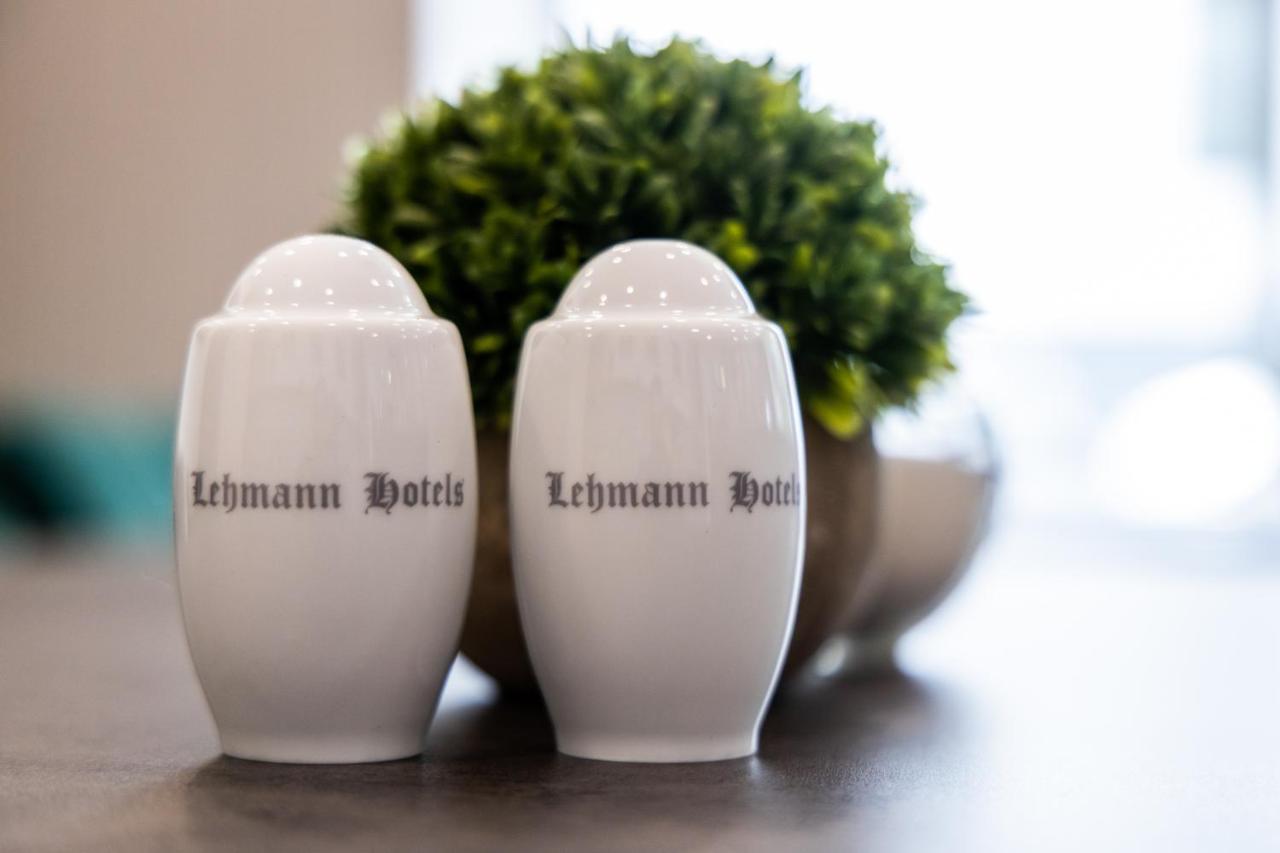 The Staycation By Lehmann Hotels Зиндельфинген Экстерьер фото
