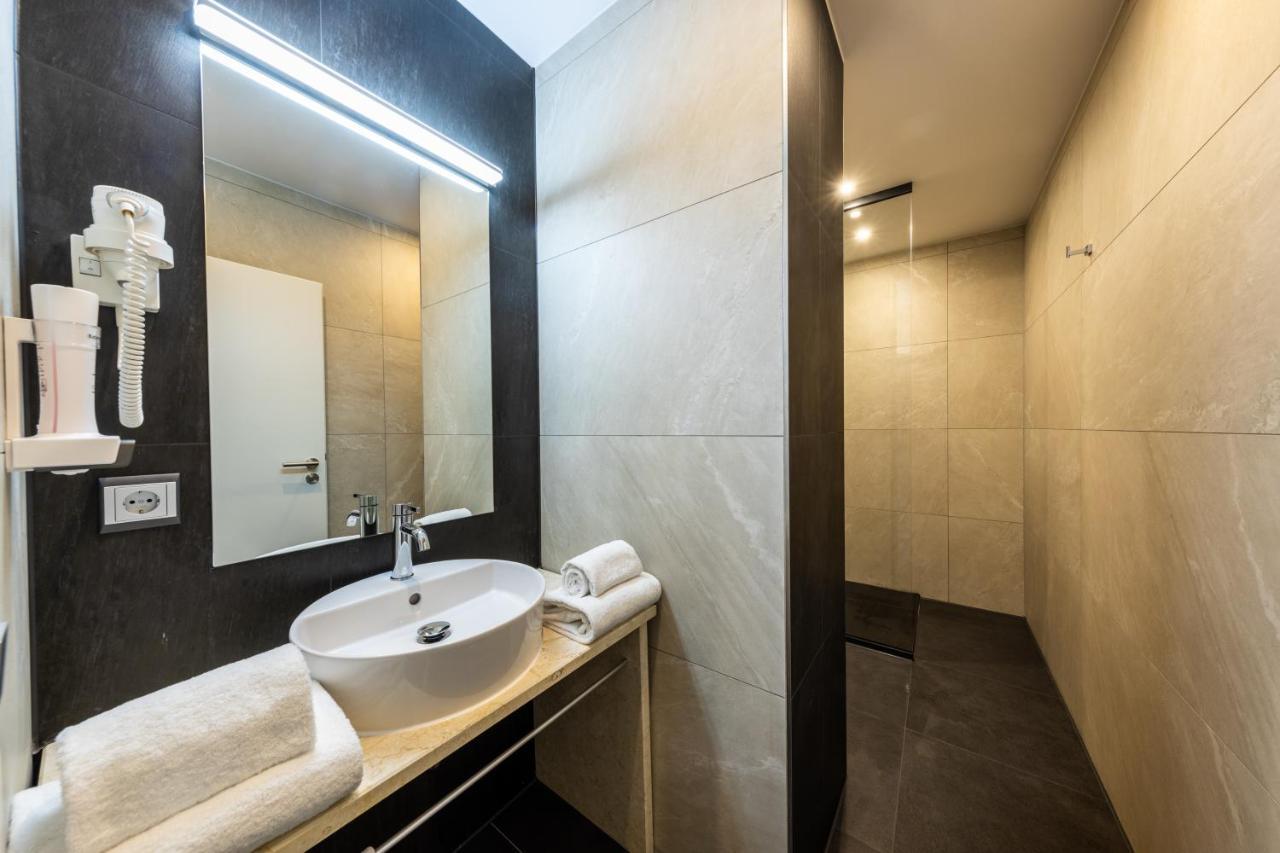 The Staycation By Lehmann Hotels Зиндельфинген Экстерьер фото